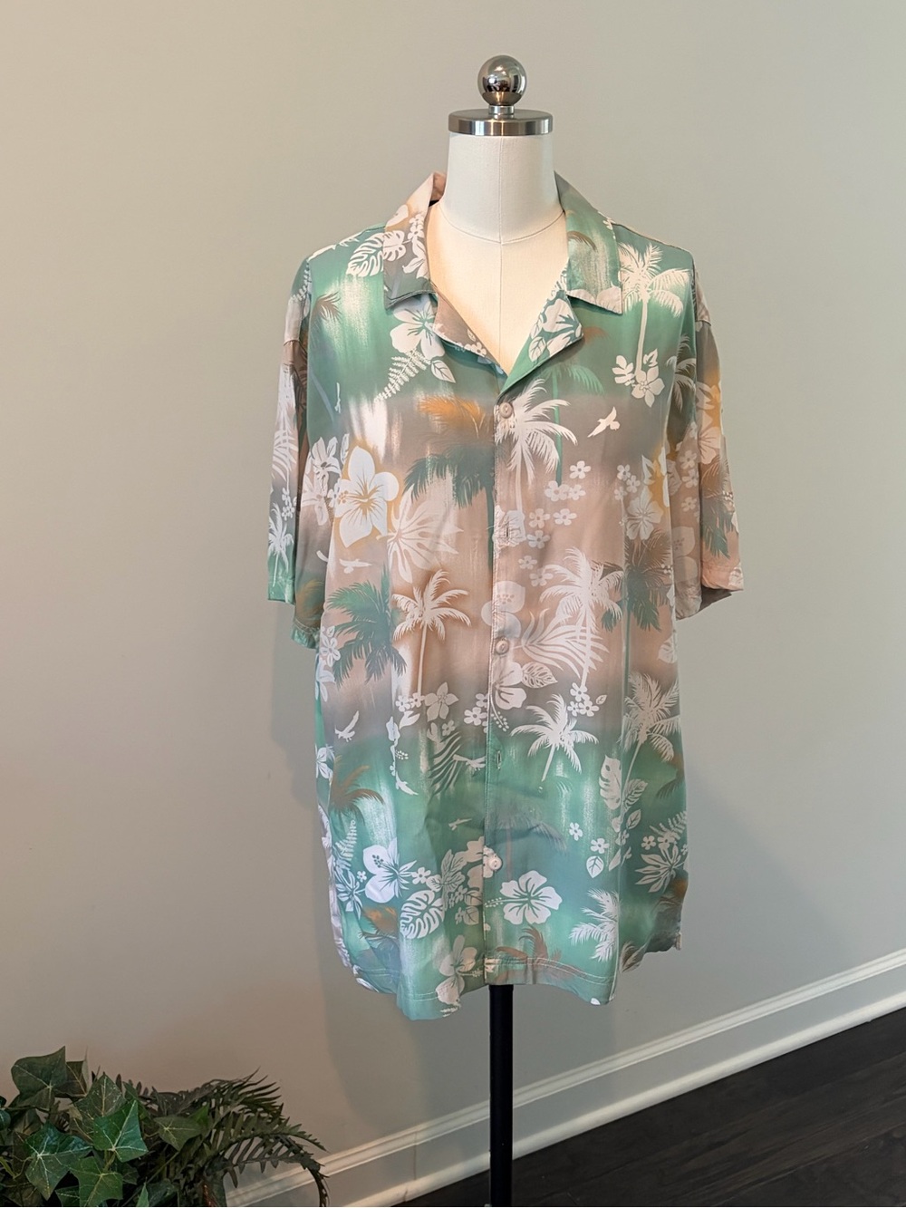 Men's Mint Green Floral Short-Sleeve Button-Down Shirt